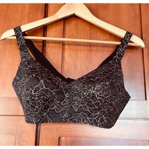 Lululemon Like Nothing Bra Lacescape Spanish Rose Black Wireless Size 36C NEW